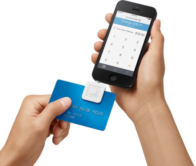 hot-free-square-credit-card-reader-at-cvs