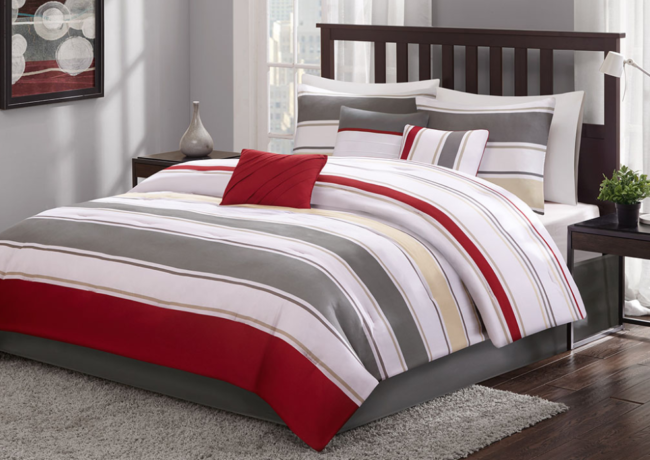 $29.99 (Reg $150) Finn 7-Piece Comforter Set