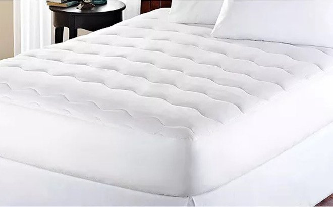 h20 waterproof king mattress pad in white