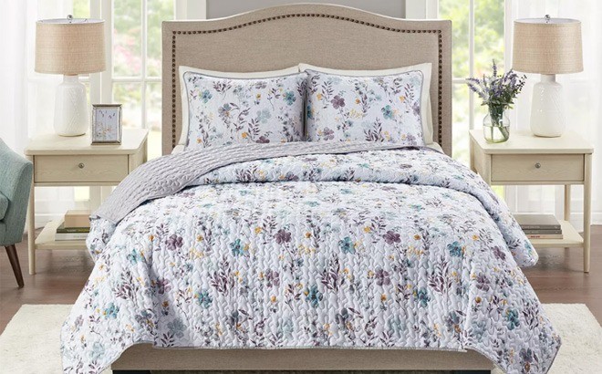 Quilt Set $41 (Reg $120) – All Sizes! | Free Stuff Finder