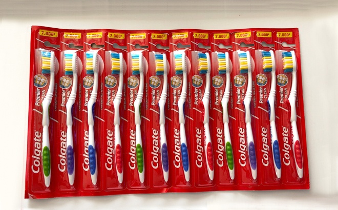 Colgate Toothbrushes 36-Count $18