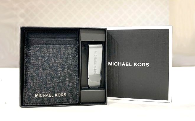 Michael Kors Card Case $29 (Reg $118)