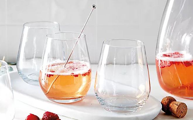 12-Piece Glassware Set $10