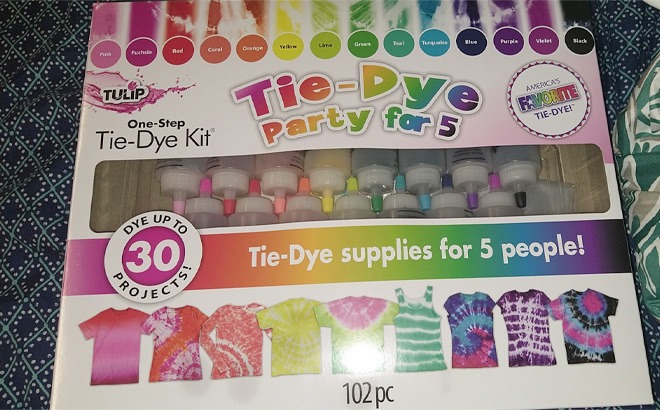 15-Color Tie-Dye Kit $9.55