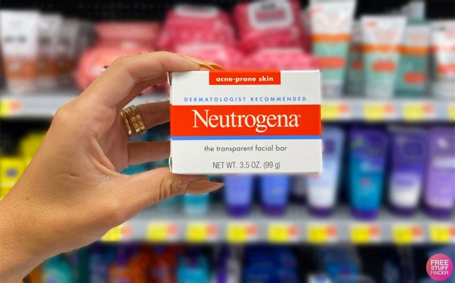 Hand holding a Neutrogena bar