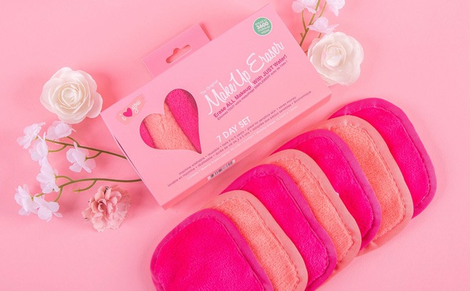 The Original MakeUp Eraser 7-Piece Set $12.50!