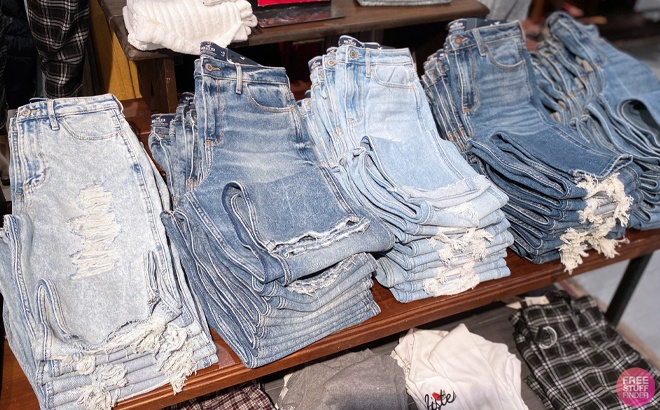 Hollister Jeans $20 (Reg $60)