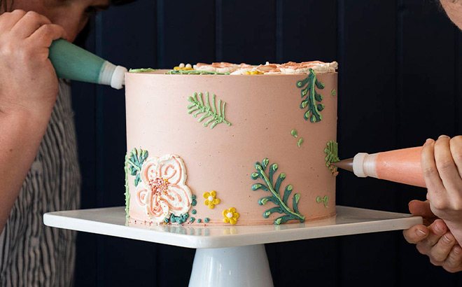 Cake Decorating Membership Just 99¢ for a Whole Year!