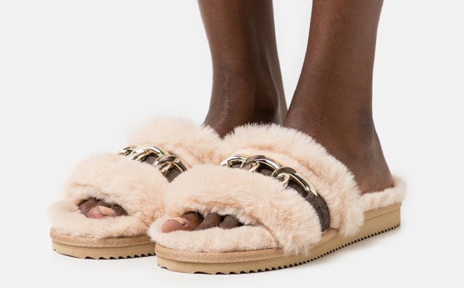 Michael Kors Slippers $31 (Reg $79)