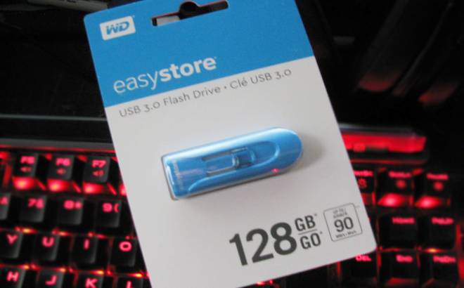 WD 128GB USB Flash Drive $15.99