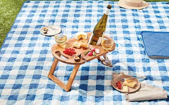 Picnic Tray $19 (Reg $30)