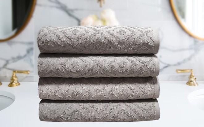 Bath Towels 4-Piece Set $7.96!