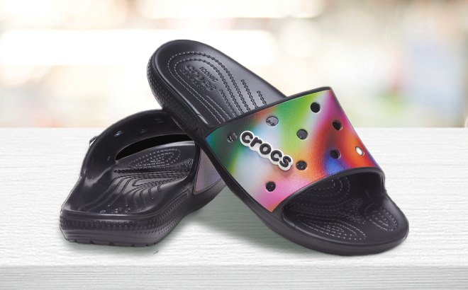 crocs $15 off