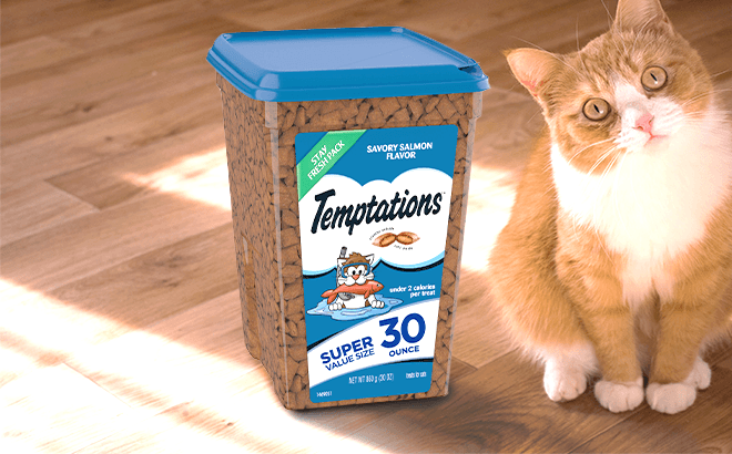 Temptations 30-Ounce Cat Treats Tubs $7