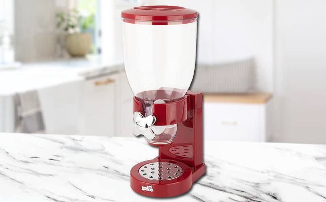 Dry Food Dispenser $12.63