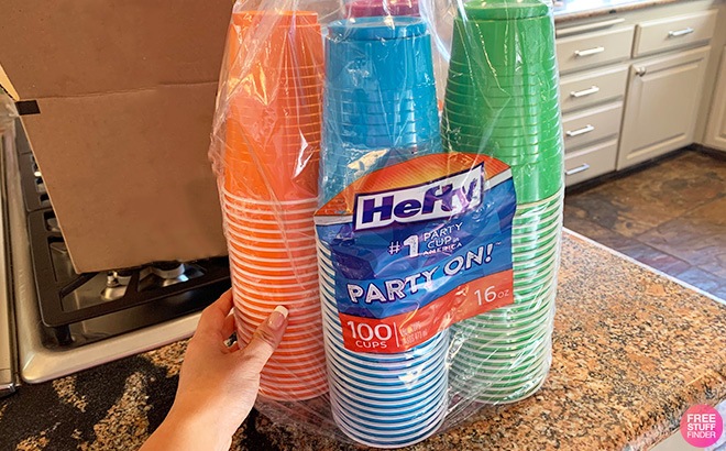 Hefty Party on Disposable Plastic Cups, Red, 18 Ounce, 25 Count