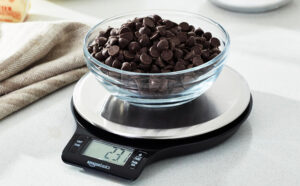 AmazonBasics Digital Kitchen Scale