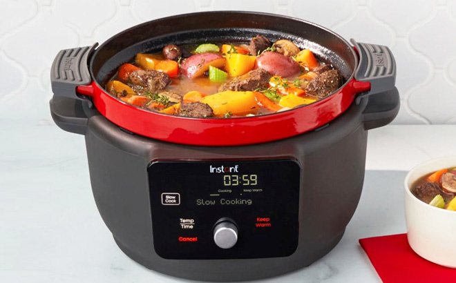 Dutch Oven 6-Quart for $139 Shipped