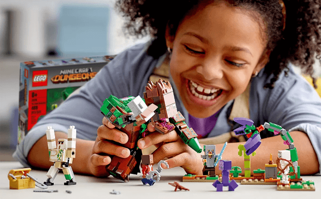 LEGO Minecraft Jungle Set $31