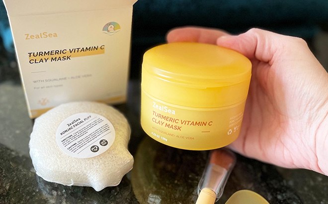 Turmeric Clay Mask with Vitamin C $10