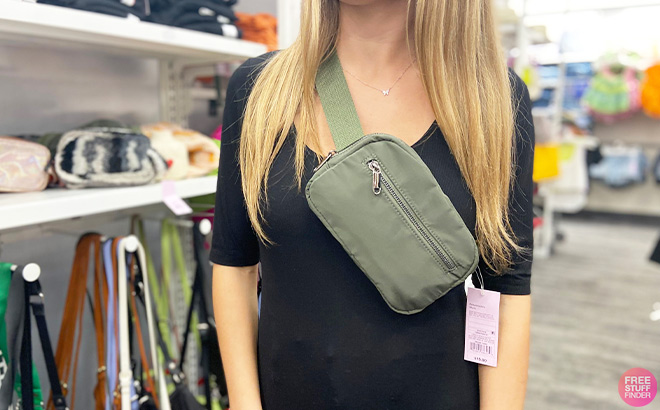 Wild Fable Fanny Pack just $15 at Target, Lululemon Look Alike!