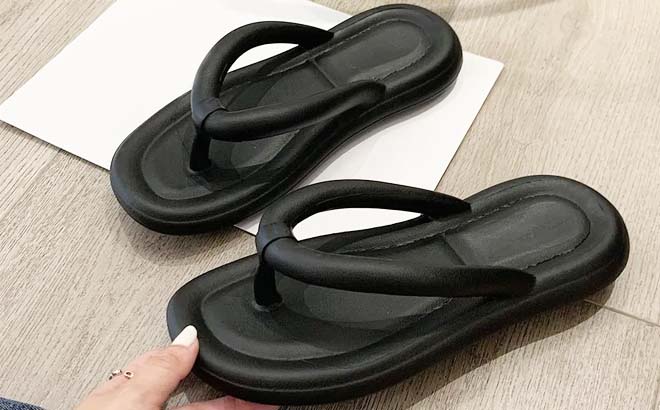 Rosy Womens Flip Flops