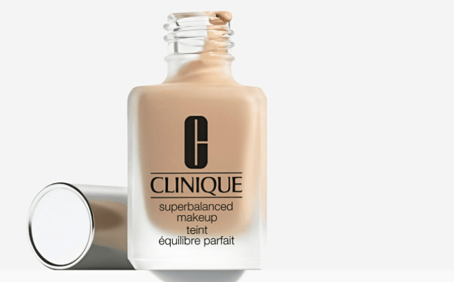 Clinique Foundation7