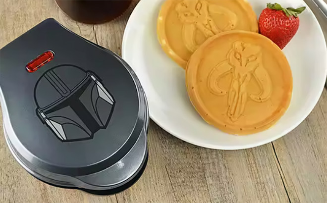 Disneys Star Wars Mandalorian Mini Waffle Maker