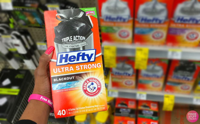 Hefty Ultra Strong Blackout 40 Count Trash Bags