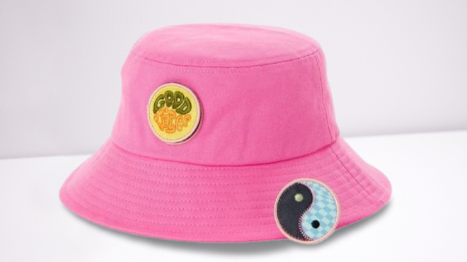 No Boundaries Pick a Patch Bucket Hat Pink2