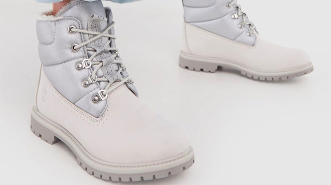 Timberland Womens White Puffer Boots 1