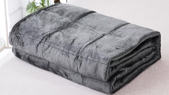 Altavida 12 Pound Weighted Blanket on table