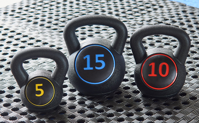 BalanceFrom kettlebell 3 piece weight set