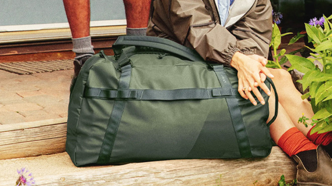 F A R Duffle 70L