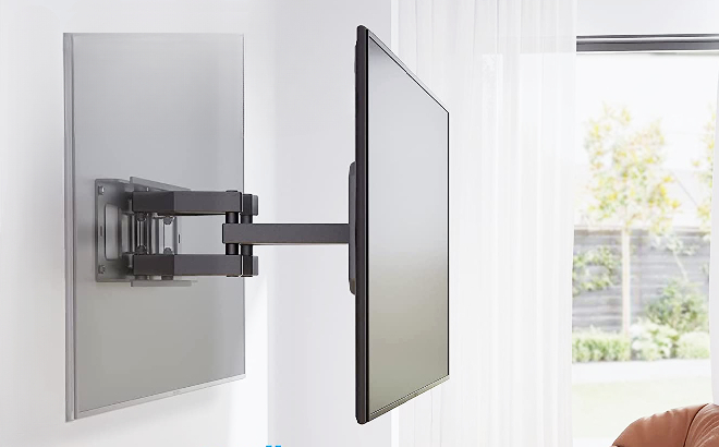 Full Motion TV Wall Mount