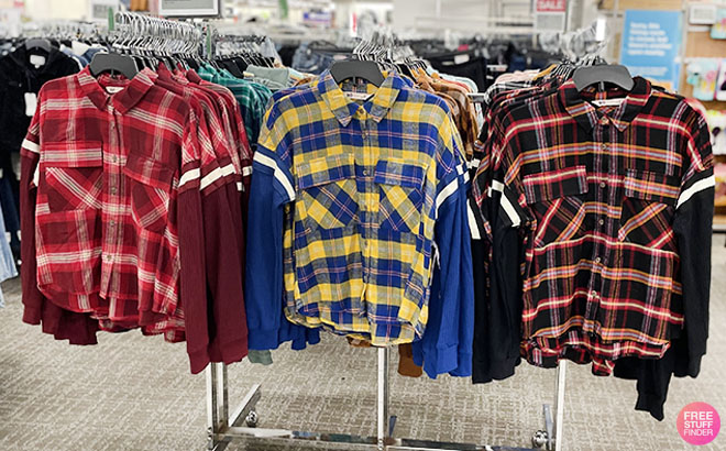 Juniors Plus Size SO Fashion Flannel Shirt