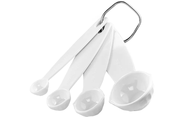 Martha Stewart Collection Melamine Measuring Spoons 3 Pacl on a White Background