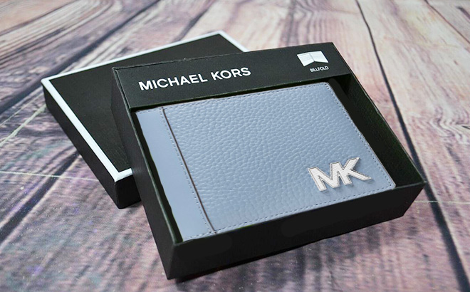 Michael Kors Hudson Leather Billfold Wallet