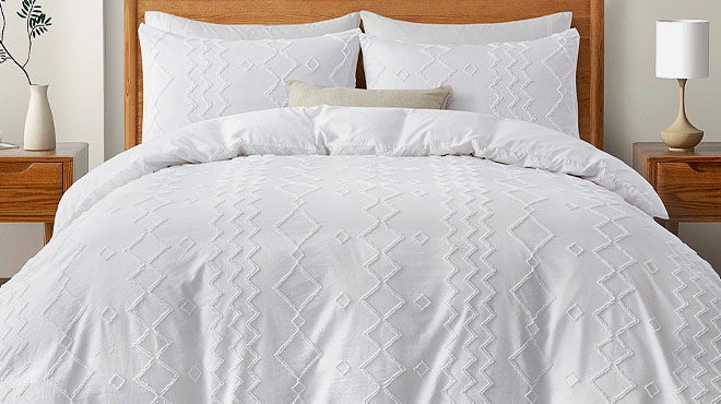 Peace Nest Jacquard Duvet Cover Set in White Diamond