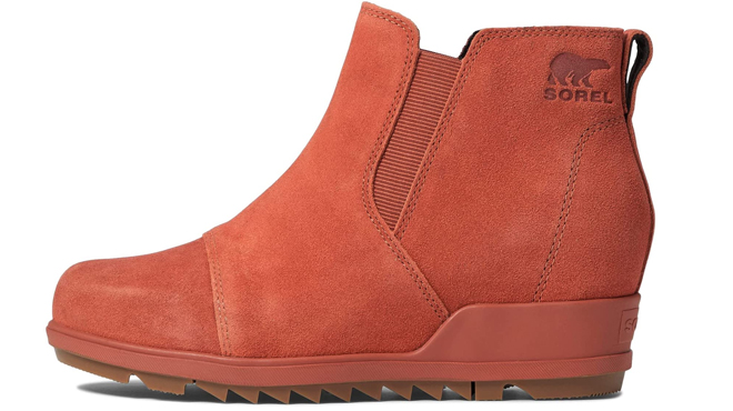 Sorel Evie Pull On Boots Warp Red Color Side View