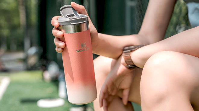 Promo ⌛ Stanley The AeroLight™ Transit Bottle, 20 OZ 😍