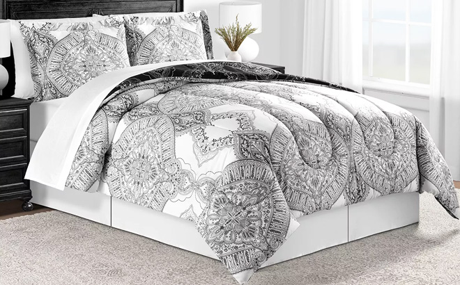 Sunham Ogee Damask 8-Piece Comforter Set