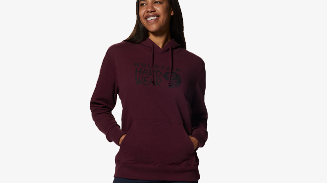 a Woman Wearing a Mountain Hardwear Womens Pullover Hoody