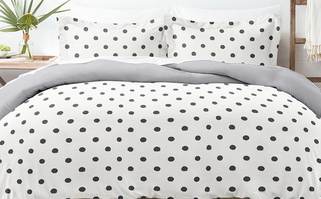 ienjoy home Light Gray Painted Polka Dot Reversible Duvet Cover Set