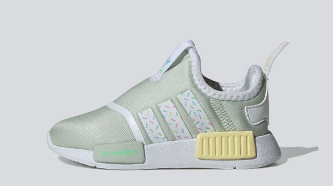 Adidas Kids Nmd 360 Shoes in linen green