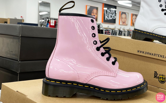 Dr Martens 1460 W Boots