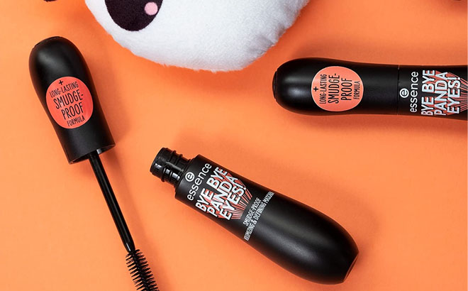 Essence Bye Bye Panda Eyes Tubing Mascara