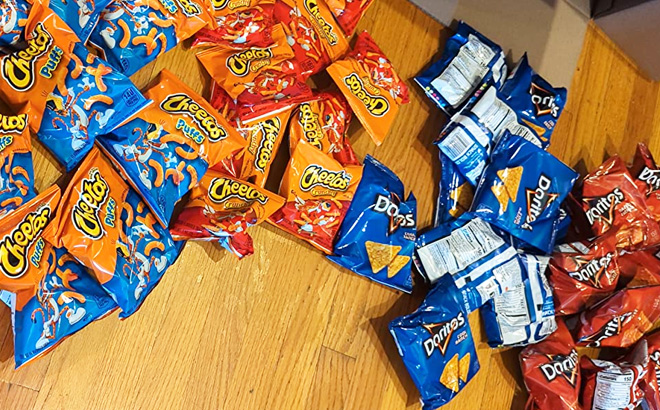 Frito-Lay Doritos & Cheetos Mix 40-Count Variety Pack