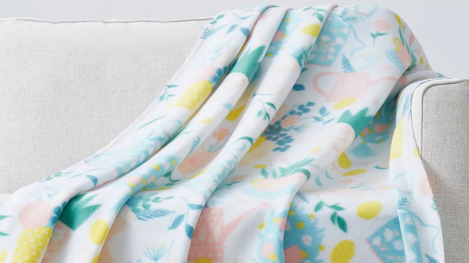 Infinity Home Spring Printed Fleece Throw