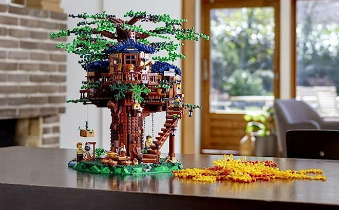 LEGO Ideas Tree House